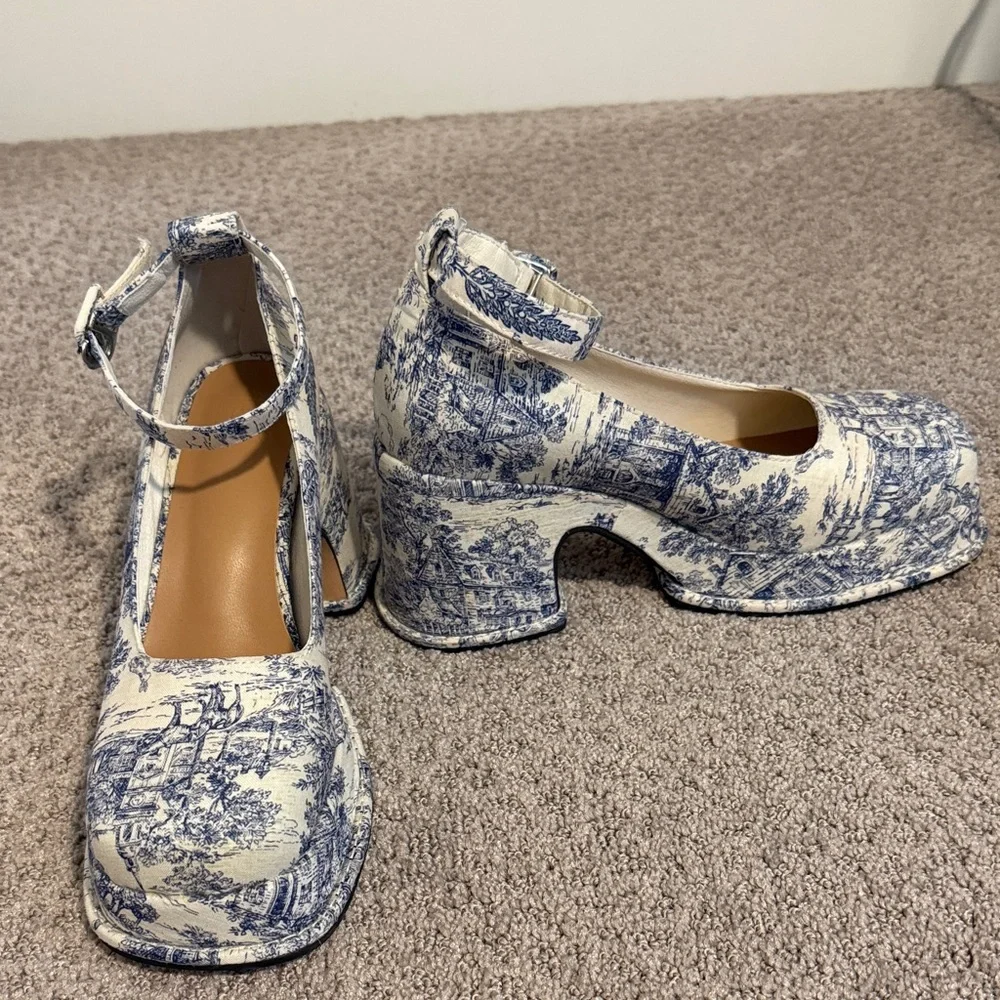 Blue & White Toile Ankle-Strap Block Heel Mary Jane
